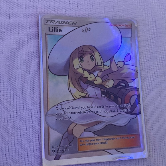 Rare Pokémon card worth around $200 - Picture 1 of 3